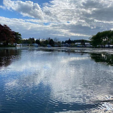 Haggerston Castle 6 Berth Caravan - Lakeside North 23 Cheswick  Екстериор снимка