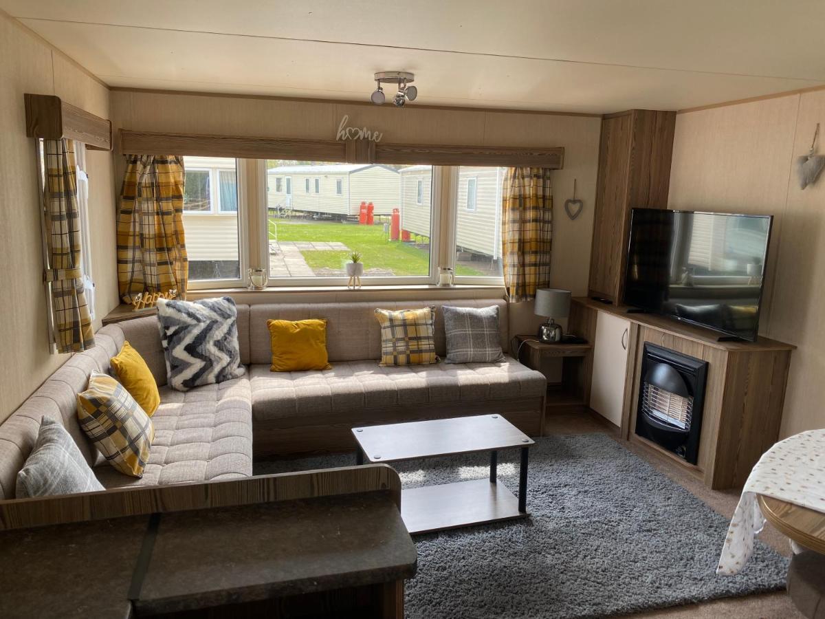 Haggerston Castle 6 Berth Caravan - Lakeside North 23 Cheswick  Екстериор снимка